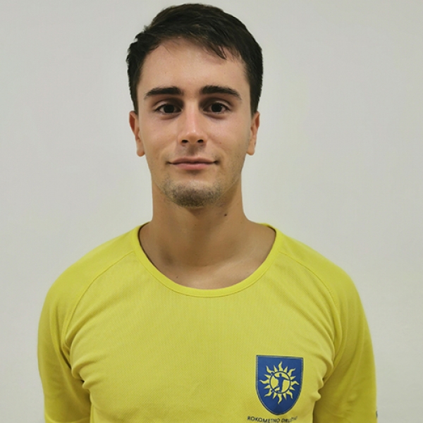 Luka  Logar