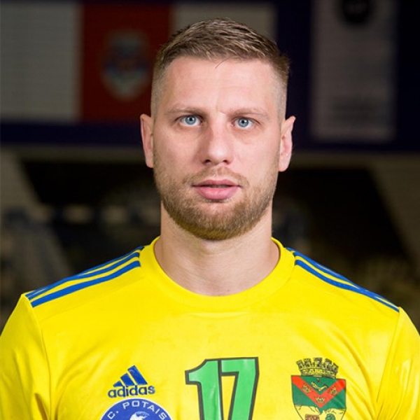 Răzvan  Pavel