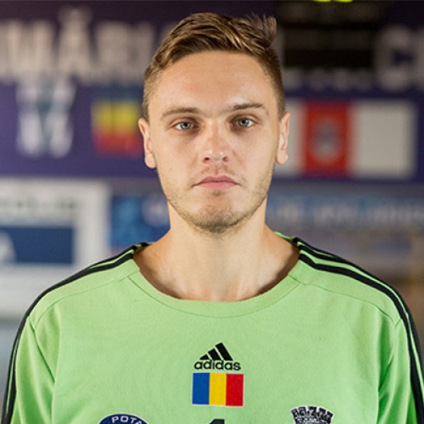 Adrian  Tenghea