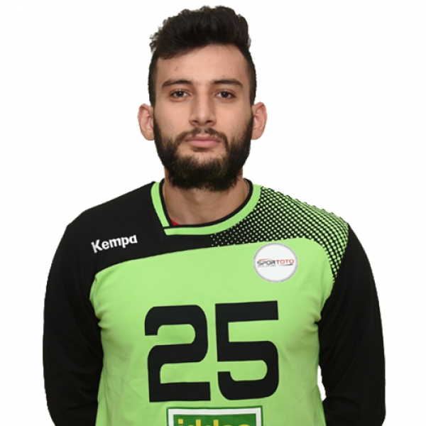 Mustafa  Akdağ