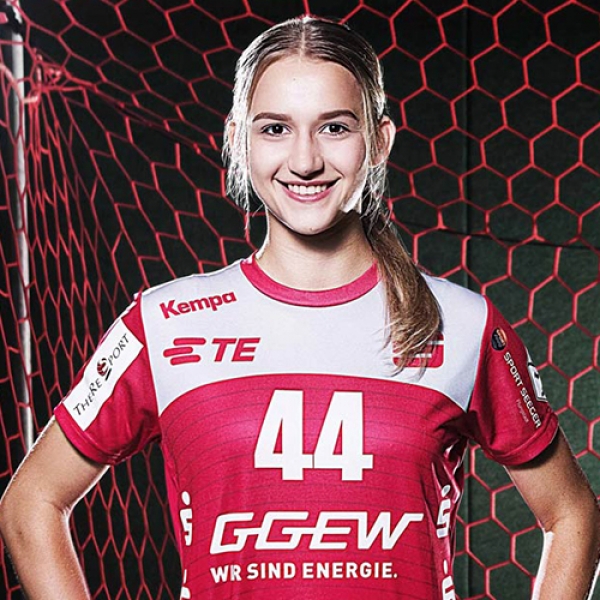 Julia  Niewiadomska