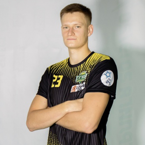 Arseniy Ukhvarkin